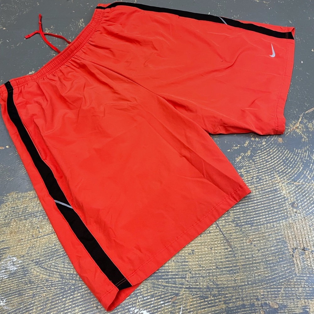 Nike Freedom 9” Running Shorts 373745-835 Large Infrared Black Challenger - Picture 5 of 15